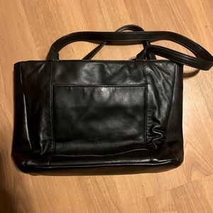 Wilson’s leather black tote purse